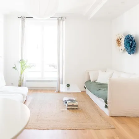 Apartment Charming Apartment Bastille Paris